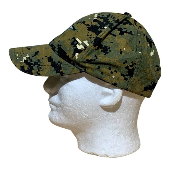 Camouflage Dallas Stars NHL Adjustable Hat - Picture 2 of 5